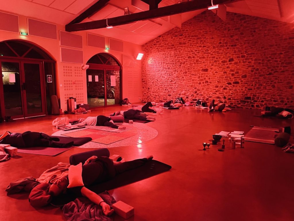 Yin Yoga avec HarmonYogas Fontanès