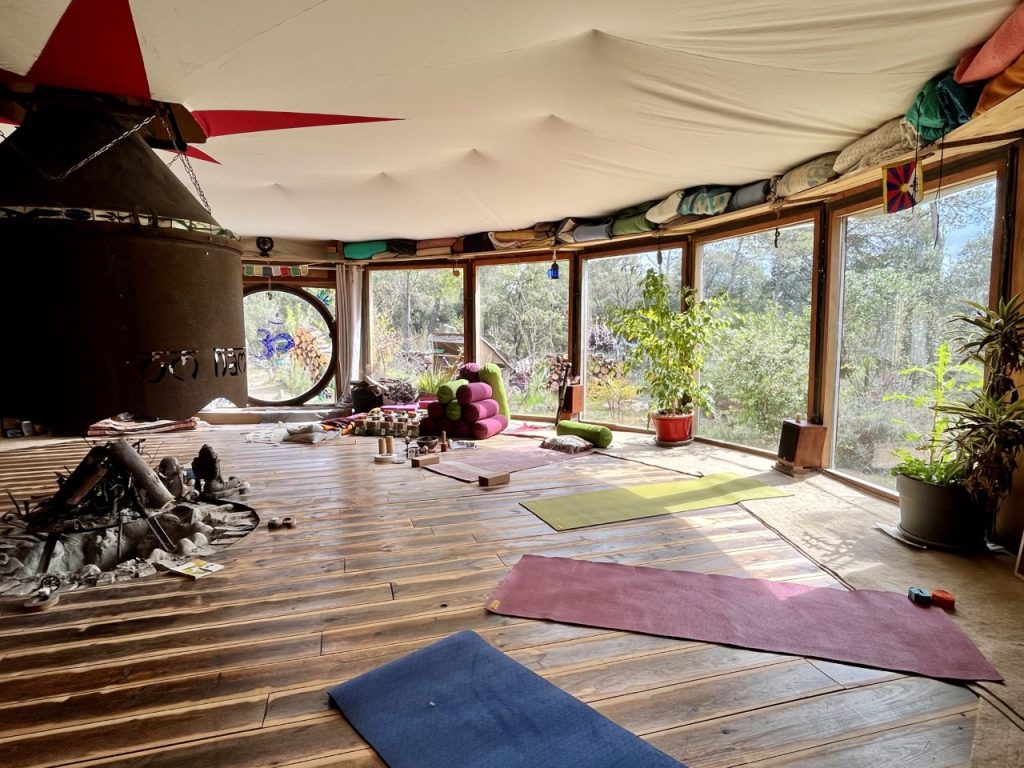 Atelier HarmonYoga au Champignon Bleu - Yoga au Pic st Loup